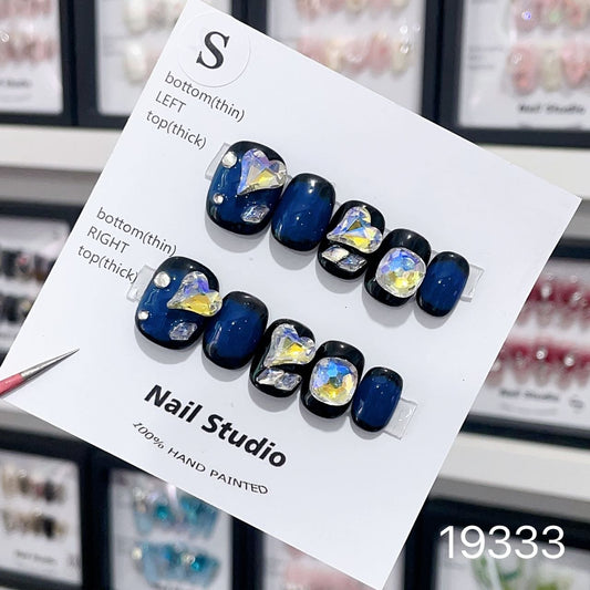 19333#Obsidian Love Diamond