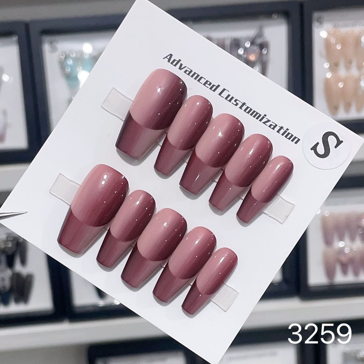 3259 Comfrey Stolen Dreams in T