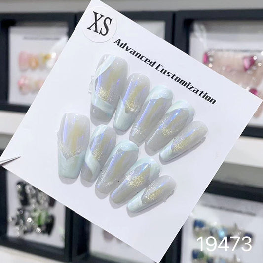 19473#Floating Light